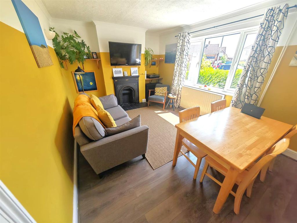 Property photo 2 of 32 3.Jpg