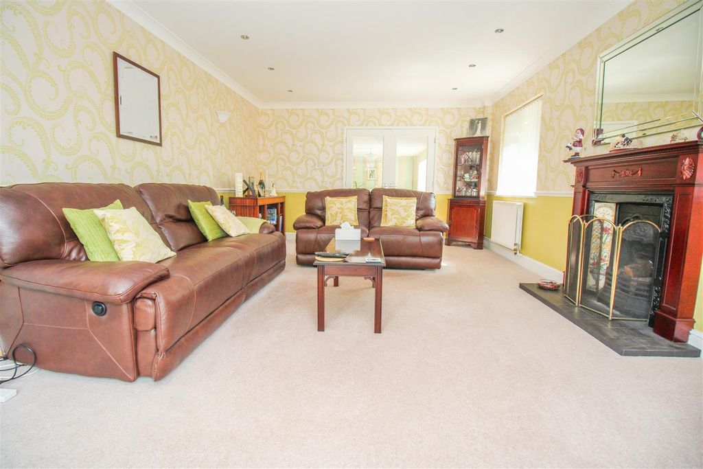 Additional image 6 of 5 bed detached house for saleCommonside Road, Harlow CM18