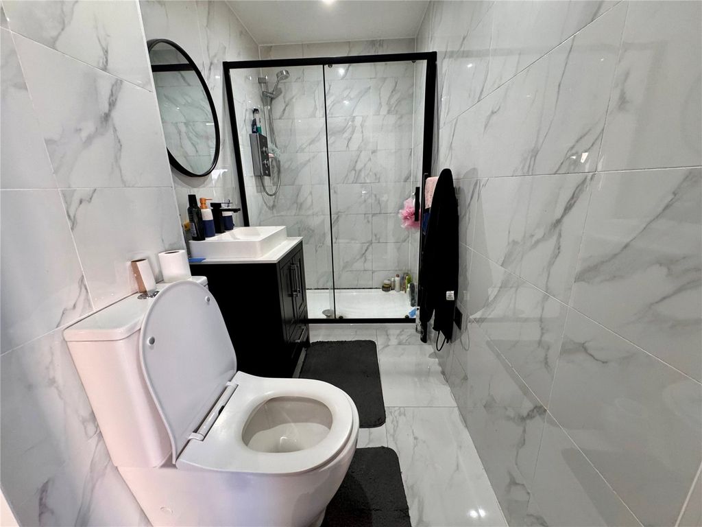 Property photo 3 of 7 Picture No. 09