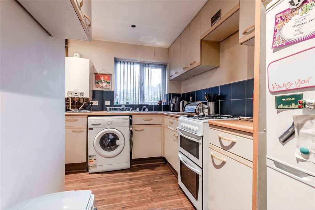 Property photo 2 of 12 Picture No. 03