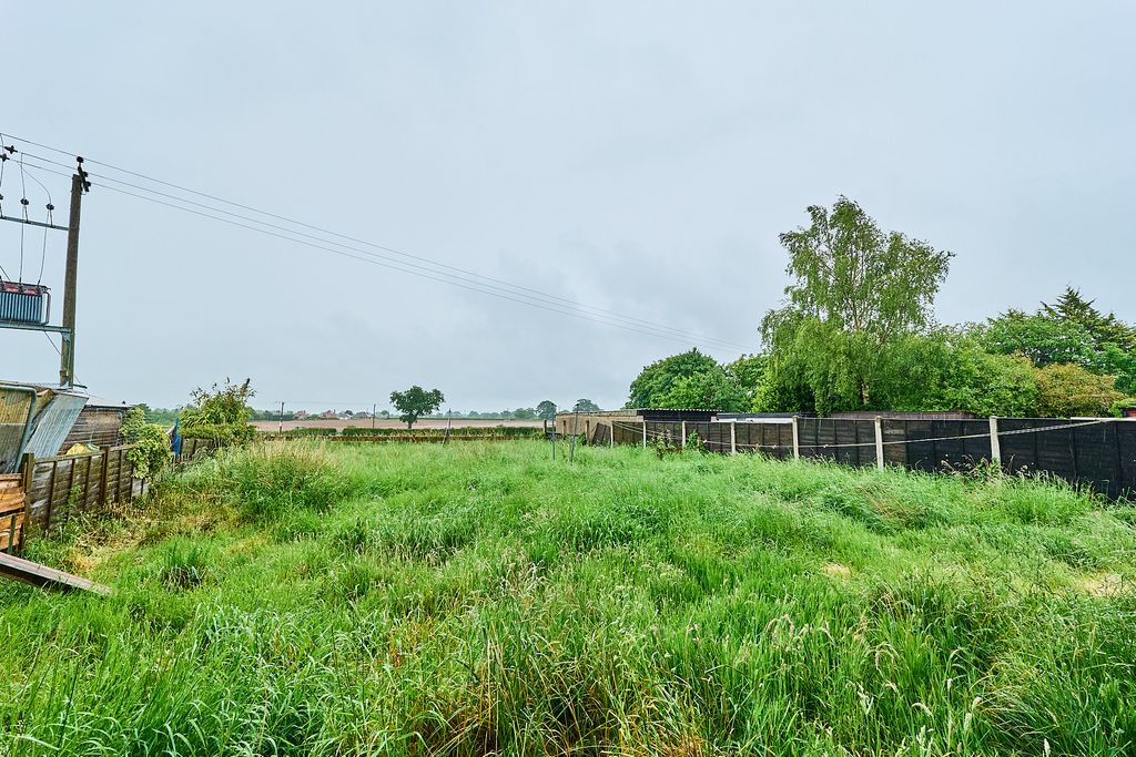 Property photo 3 of 3