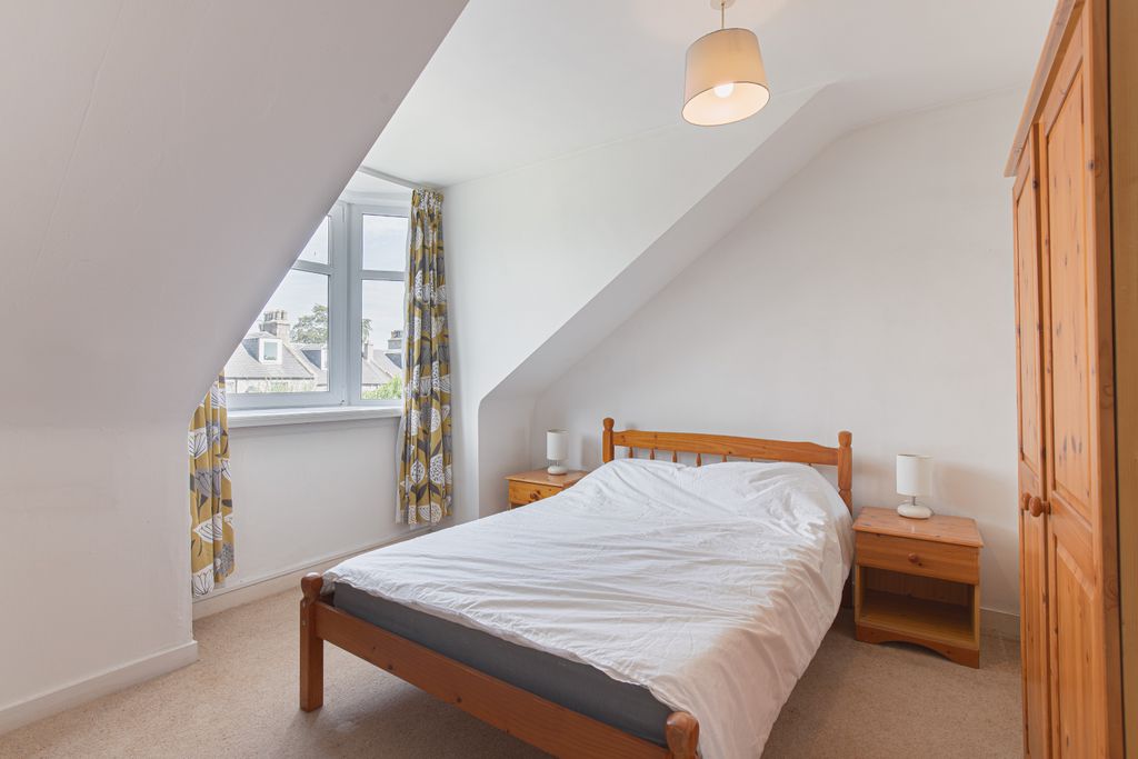 2 bed flat to rentChestnut Row, Aberdeen AB25