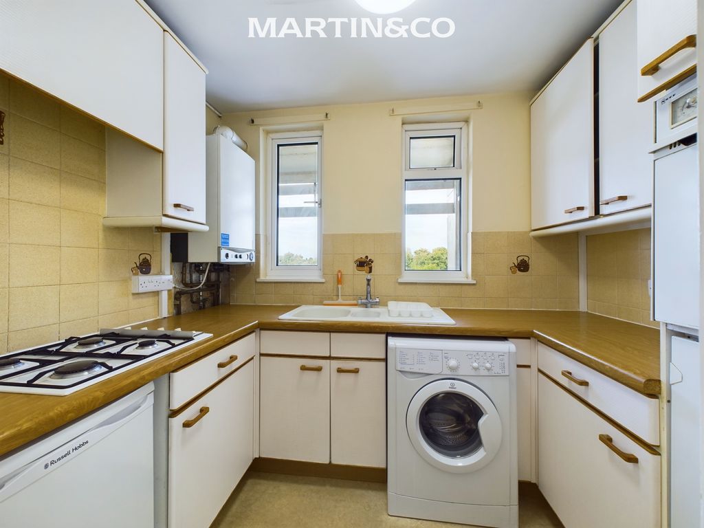 Property photo 3 of 17 Cam03627G0-Pr0046-Still009