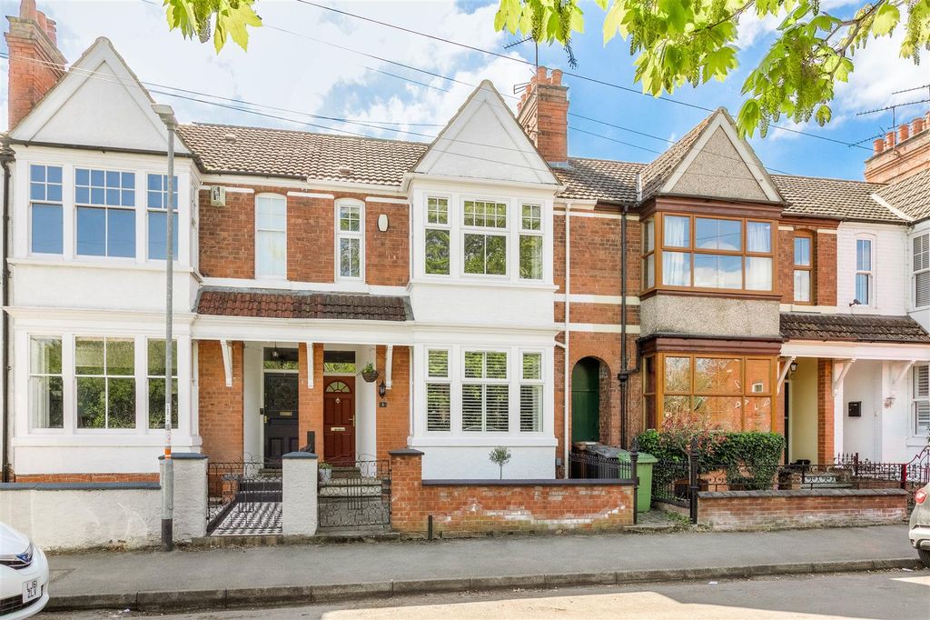 Property photo 1 of 15 3 Castle Road - 001.Jpg