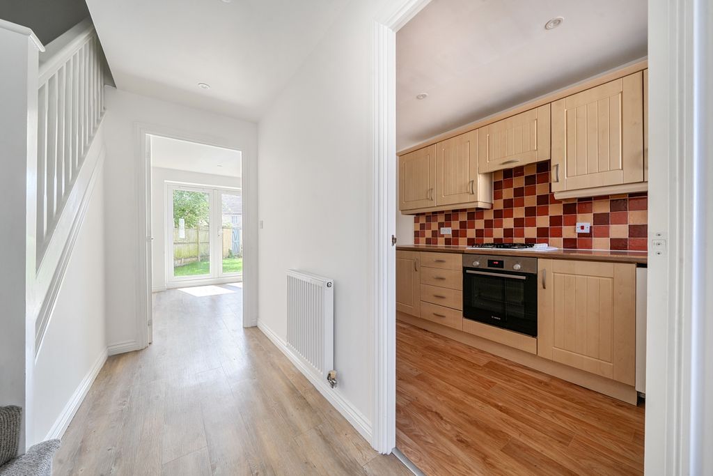 Property photo 2 of 11 1483789-9-6A3d3Bcade150-1