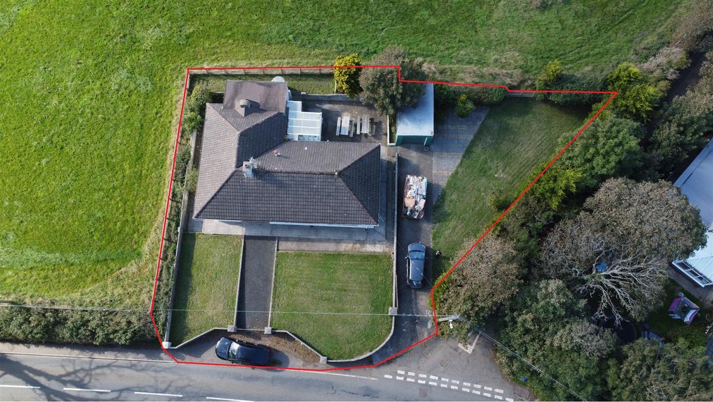 Property photo 2 of 26 Description/Situation