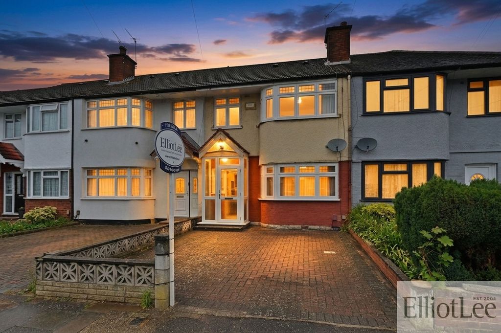 Property photo 1 of 11