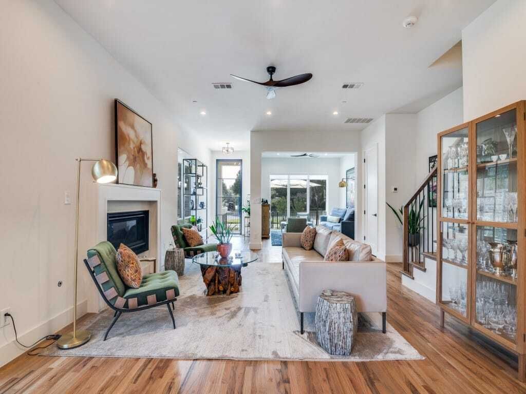 Property photo 2 of 27 <Alttext/>