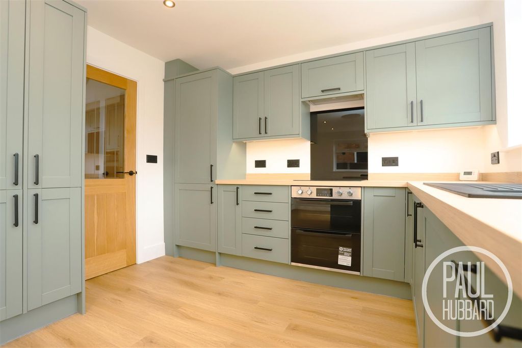 Property photo 2 of 20 Img_5914.Jpg