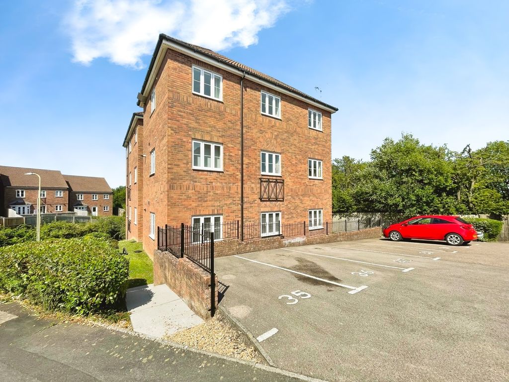 Property photo 1 of 11