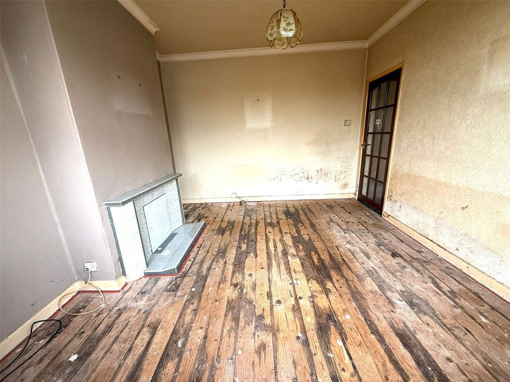 Property photo 3 of 11 Picture No. 04