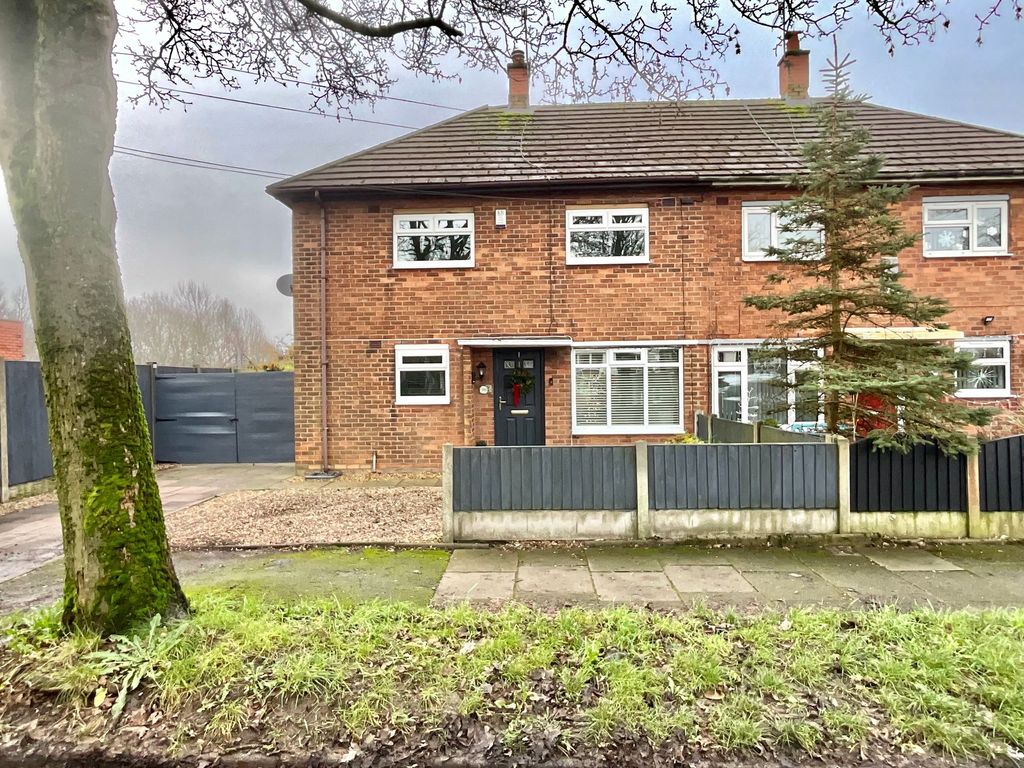 Property photo 1 of 23