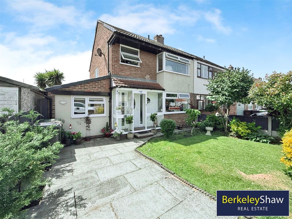 Property photo 1 of 18 1Ae0085A--4B43-A2Ca-4346Ccda5Ba4-68808-00001829E6A
