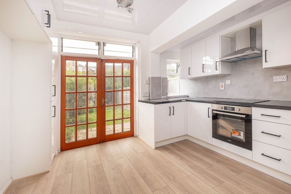 Property photo 1 of 7 56A-Galverston-Ro...