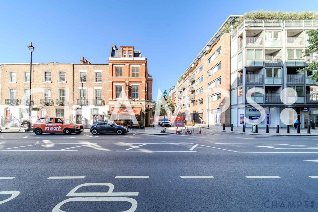 Property photo 3 of 8 Gallery