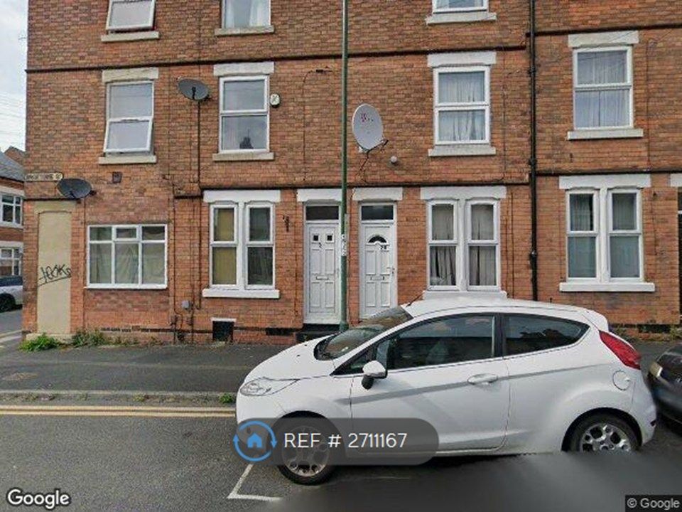 Property photo 1 of 3