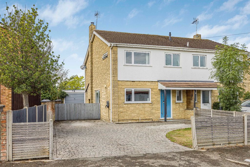 Property photo 1 of 18 Picture No. 34