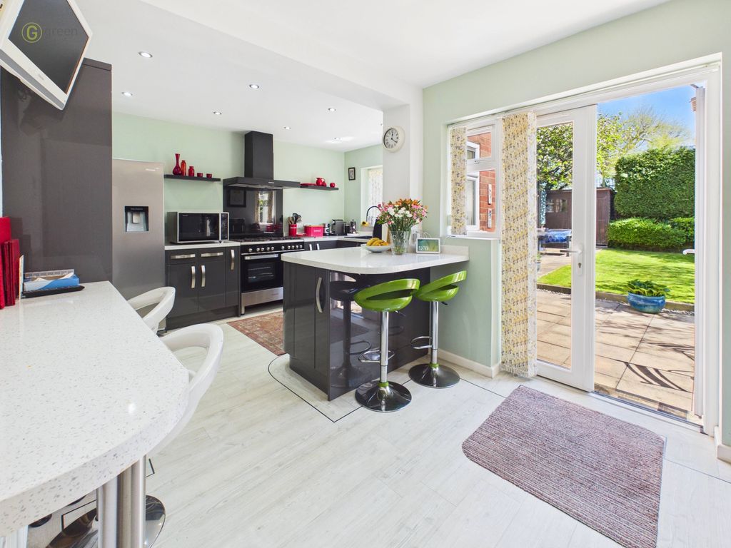 Property photo 3 of 22 Dea59Cefe7F046638d2De26B13F766A2100Cam03830G0Pr0307Still014Copycopycopycopy