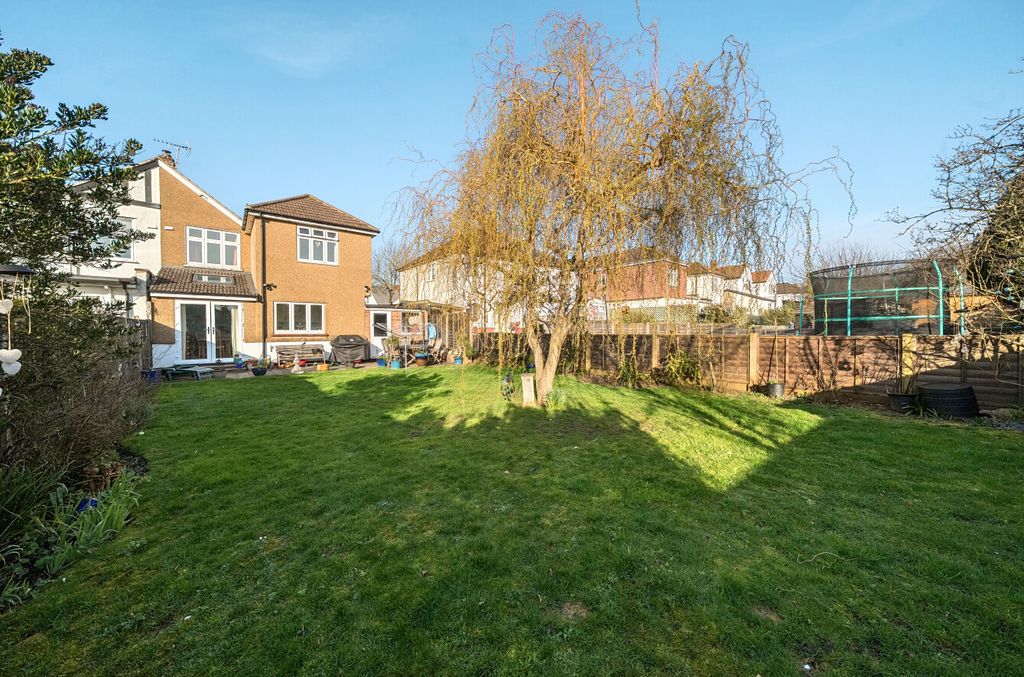 Property photo 2 of 19 1420372-11-69A70B...