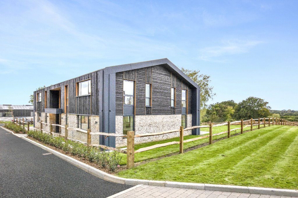 Property photo 3 of 29 External