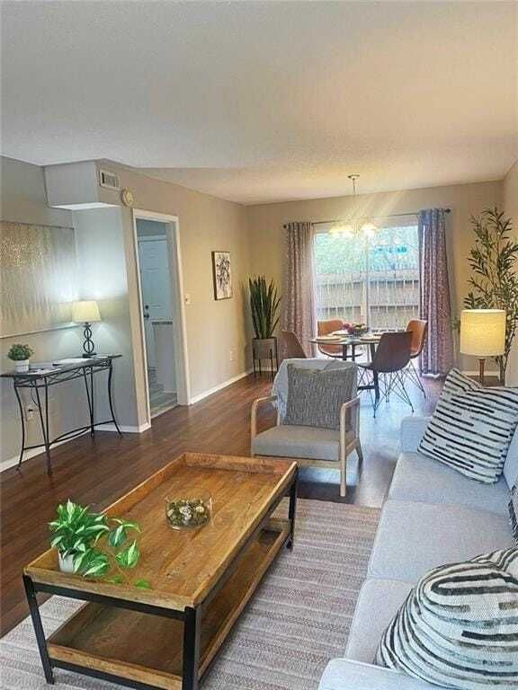 Property photo 3 of 20 <Alttext/>
