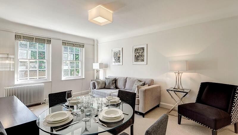 Property photo 1 of 8 Dining Room