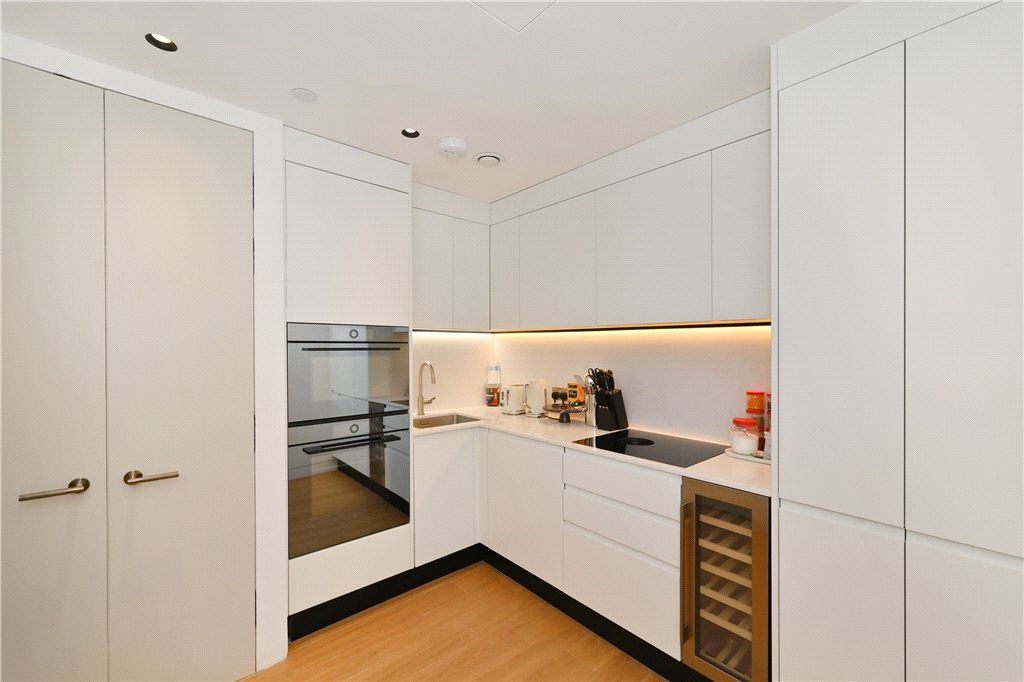 Property photo 3 of 14 Picture No. 08