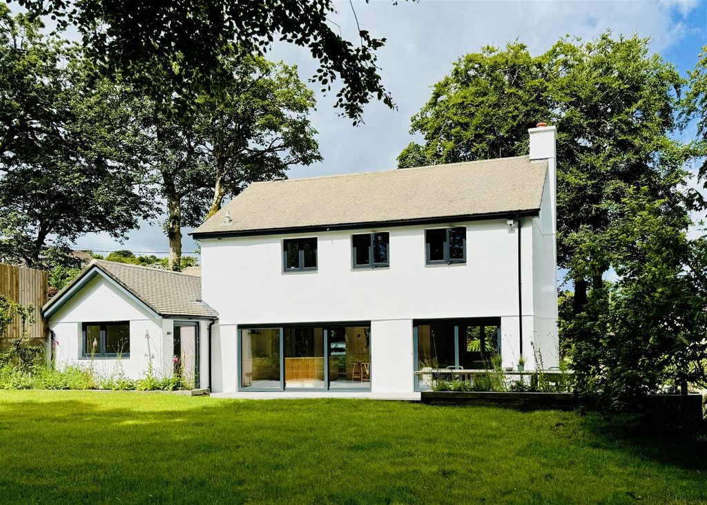 Property photo 1 of 18 Rear With Lawn