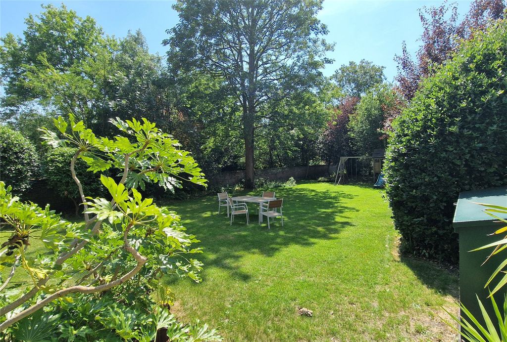 Property photo 3 of 18 Picture No. 24