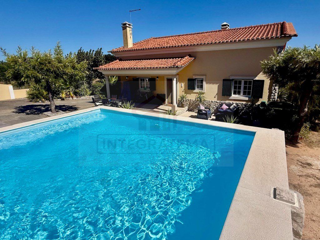 Property photo 1 of 49 Country House With Pool And Land - Arrouquelas, Rio Maior