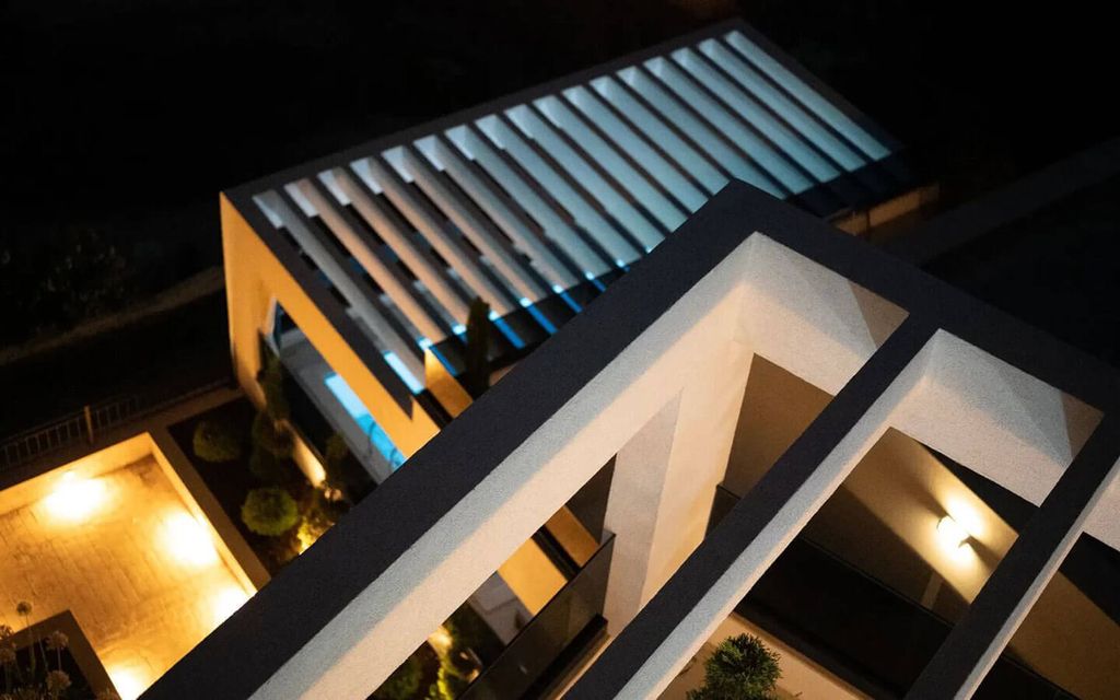 Property photo 2 of 12 <Alttext/>