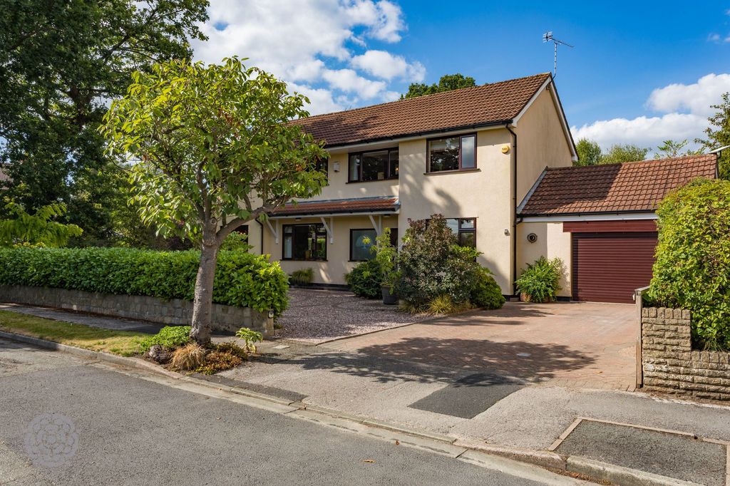 Property photo 1 of 51