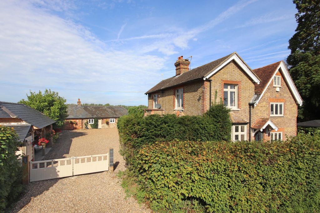 Property photo 2 of 32 Image