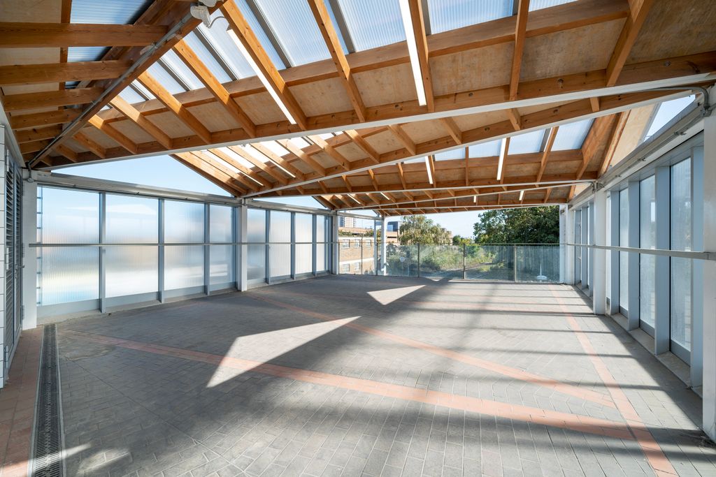 Property photo 3 of 5