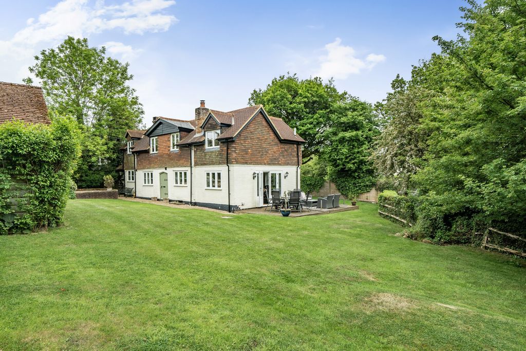 Property photo 1 of 19 1290702-4-6826459...