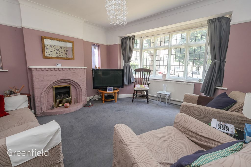 Property photo 2 of 15