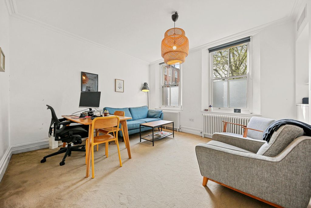 Property photo 1 of 24 Living Room