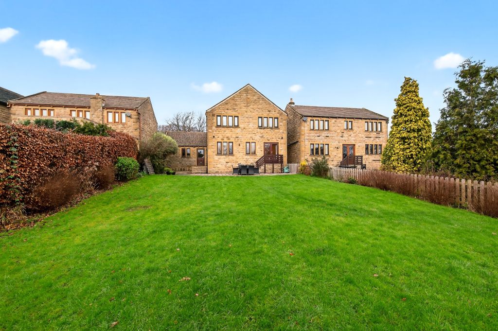 Property photo 2 of 25 Rear View