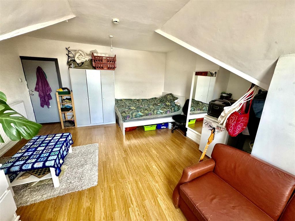 Property photo 3 of 5 Tempimager6Ykyp.Jpg