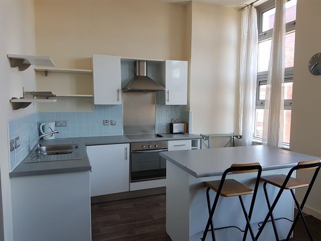 Property photo 2 of 6