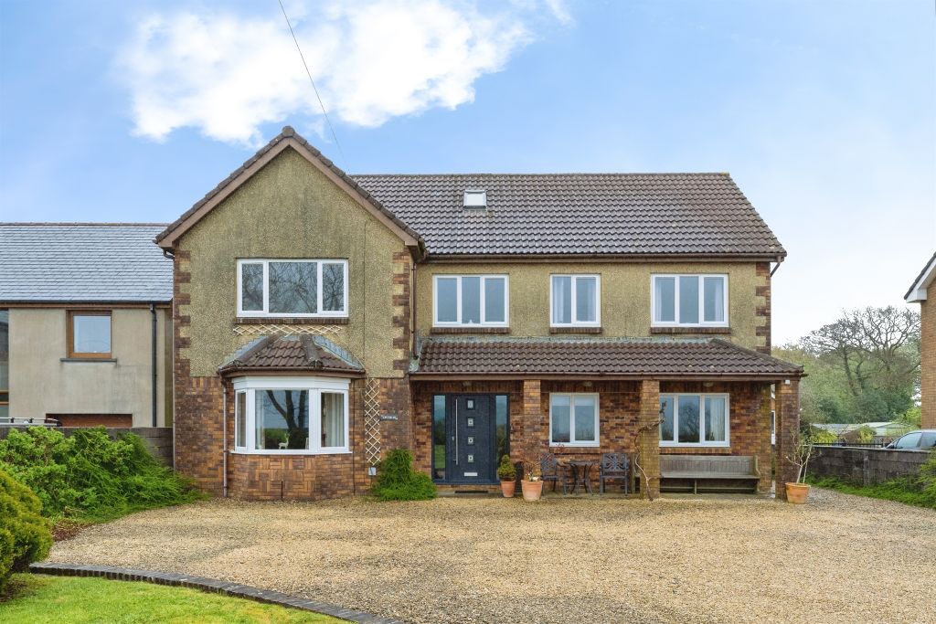 Property photo 1 of 31