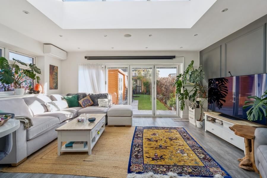 Property photo 3 of 16