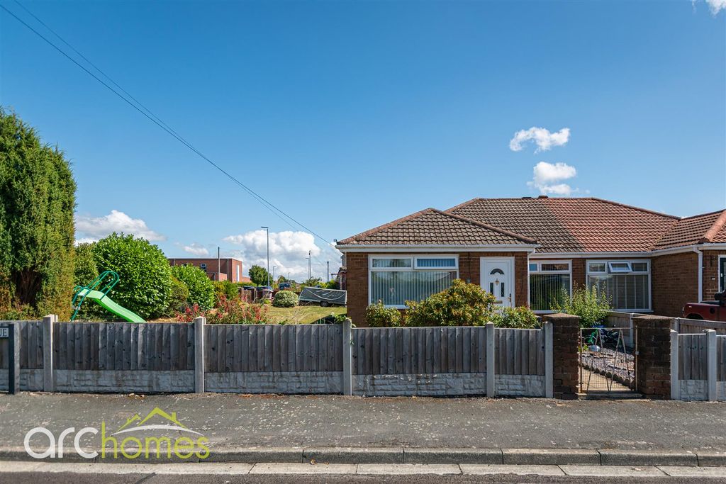 Property photo 1 of 14 Rose Grove-20.Jpg