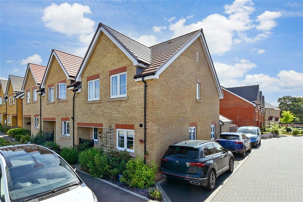 Property photo 1 of 16 External (Web)