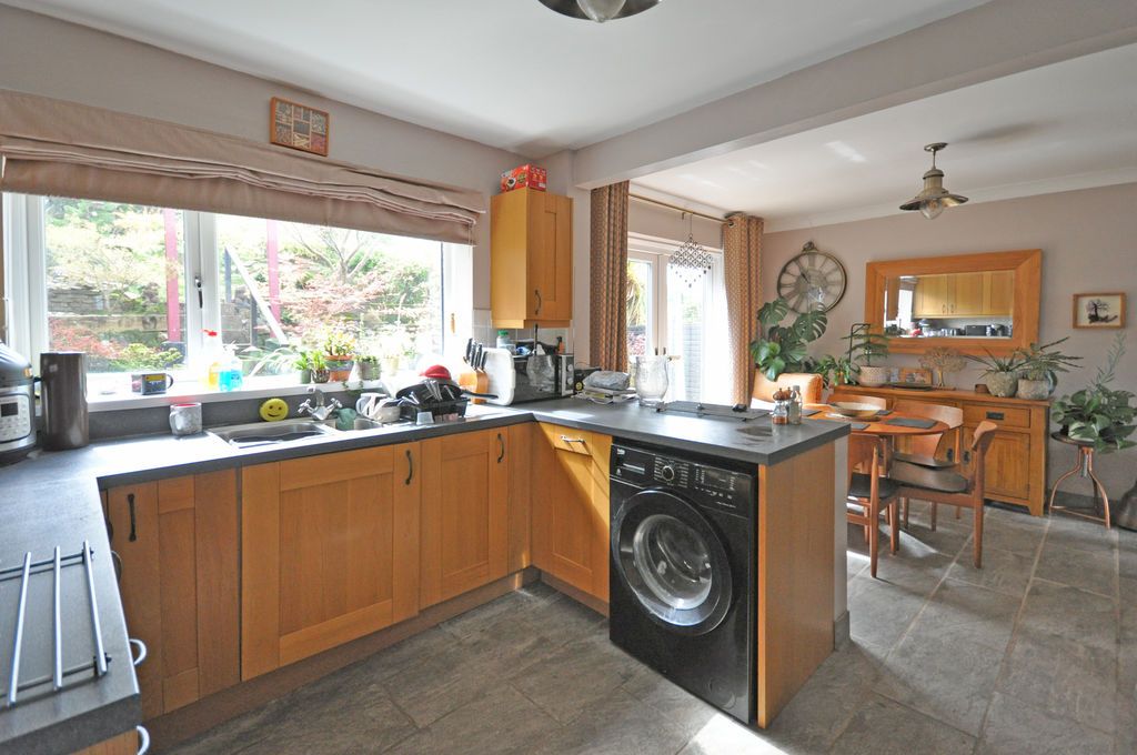 Property photo 3 of 18 Photo 3