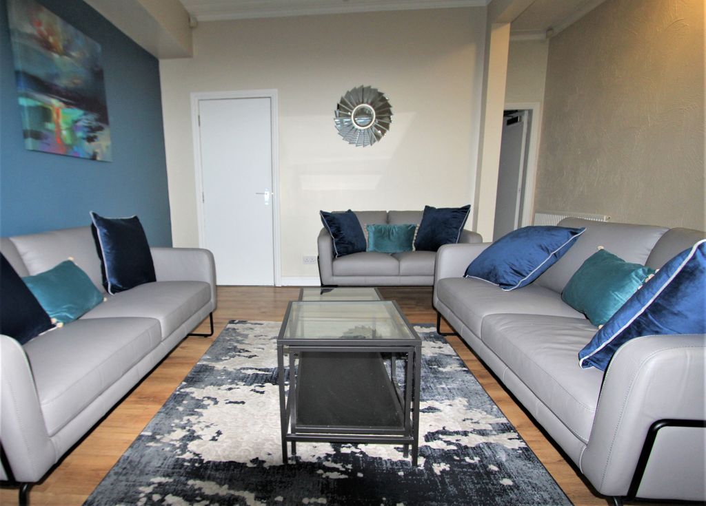 Property photo 2 of 12 Property Photo