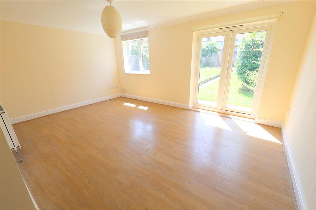 Property photo 2 of 12 Lii.Jpg