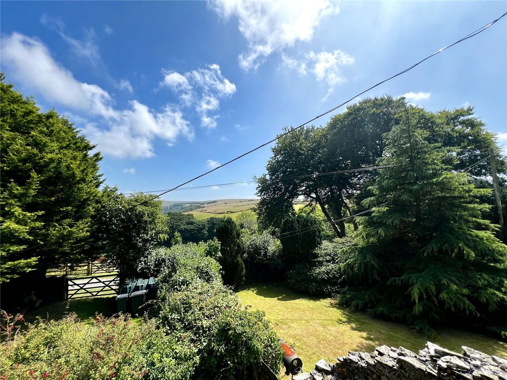 Property photo 2 of 13 Picture No. 04