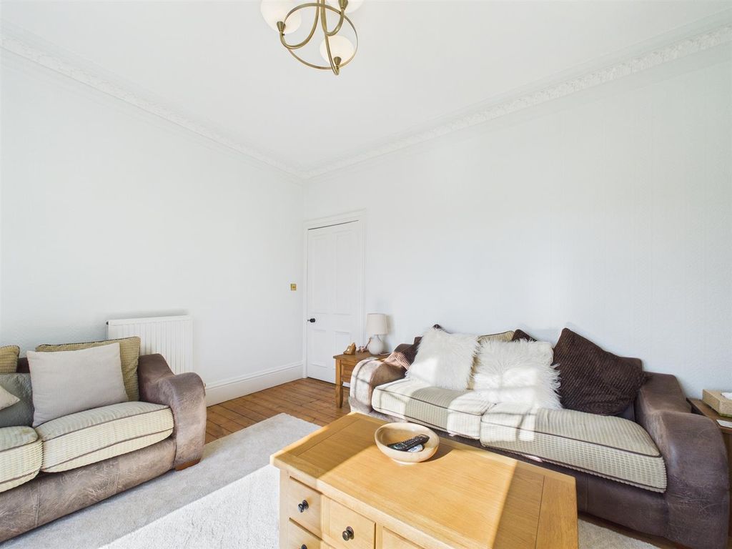 Property photo 3 of 21 Cam01486G0-Pr1029-Still002.Jpg