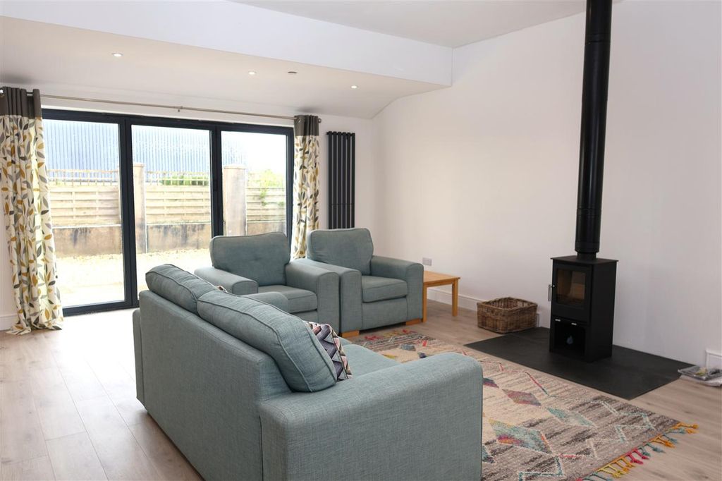 Property photo 3 of 13 Openplan/Kitchen/Diner/Sitting Room